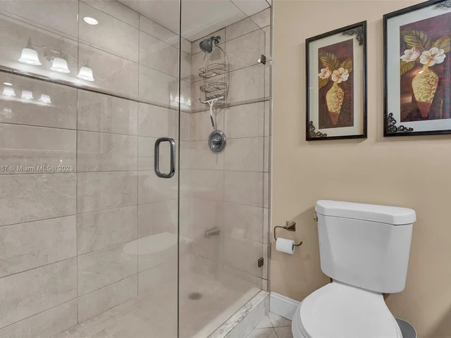 3010 N Course Dr # 310, Pompano Beach FL 33069