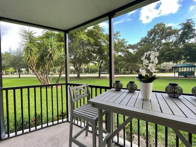 3401 N Country Club Dr # 108, Aventura FL 33180