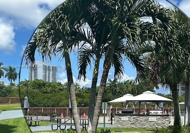 3401 N Country Club Dr # 108, Aventura FL 33180