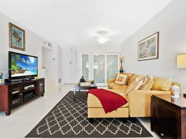 9511 Collins Ave # 1208, Surfside FL 33154