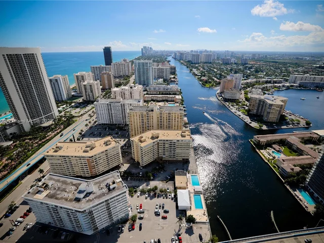 4010 S Ocean Dr # T4109, Hollywood FL 33019