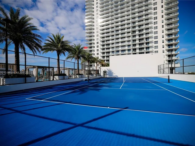 4010 S Ocean Dr # T4109, Hollywood FL 33019