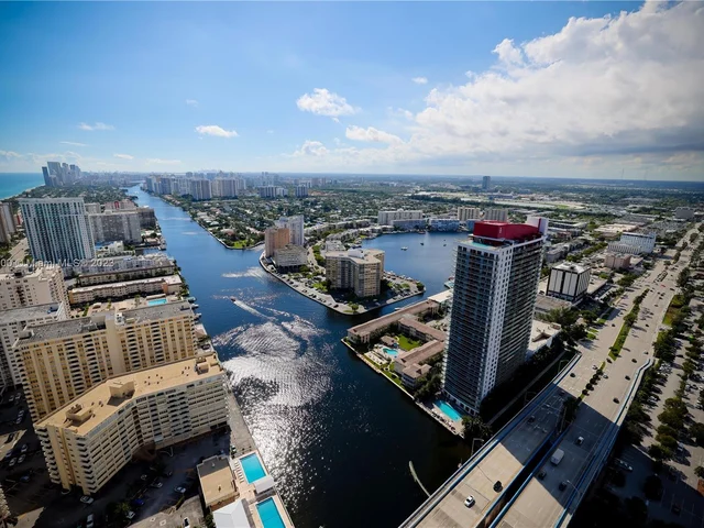 4010 S Ocean Dr # T4109, Hollywood FL 33019