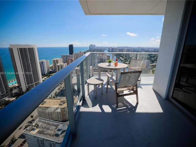 4010 S Ocean Dr # T4109, Hollywood FL 33019