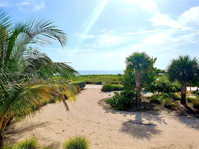 9225 Collins Ave # 1109, Surfside FL 33154