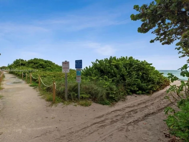 9225 Collins Ave # 1109, Surfside FL 33154