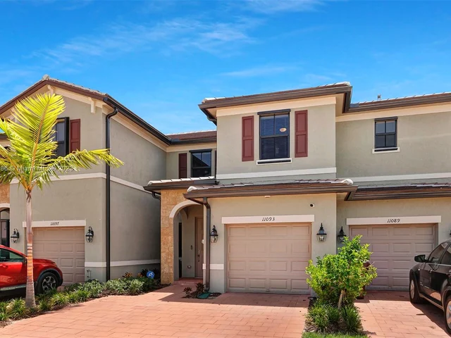 11093 W 33rd Ct, Hialeah FL 33018