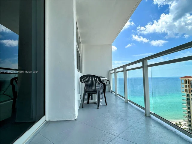 2030 S Ocean Dr # 2110, Hallandale Beach FL 33009