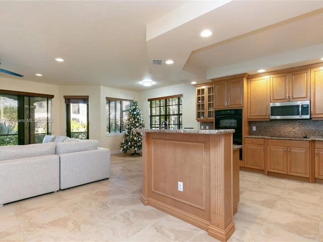 7533 Old Thyme Ct # 14C, Parkland FL 33076