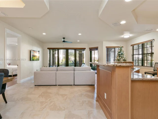 7533 Old Thyme Ct # 14C, Parkland FL 33076