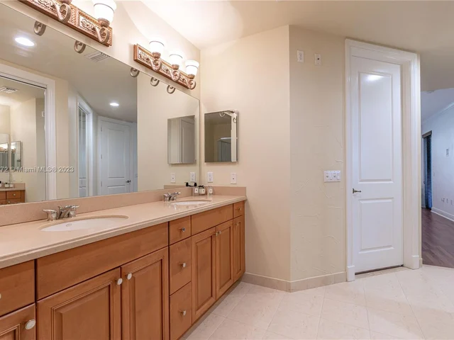 7533 Old Thyme Ct # 14C, Parkland FL 33076