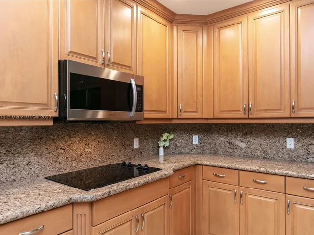 7533 Old Thyme Ct # 14C, Parkland FL 33076