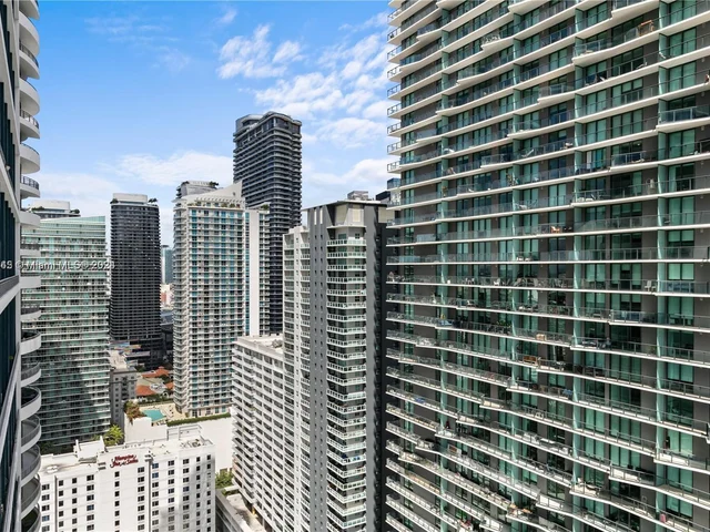 60 SW 13th St # 3000, Miami FL 33130