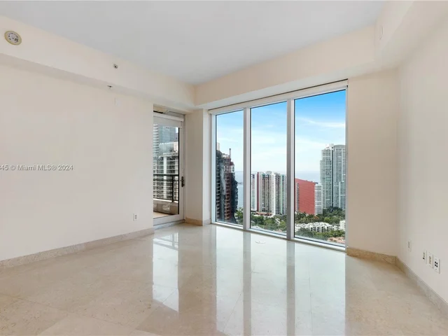 60 SW 13th St # 3000, Miami FL 33130