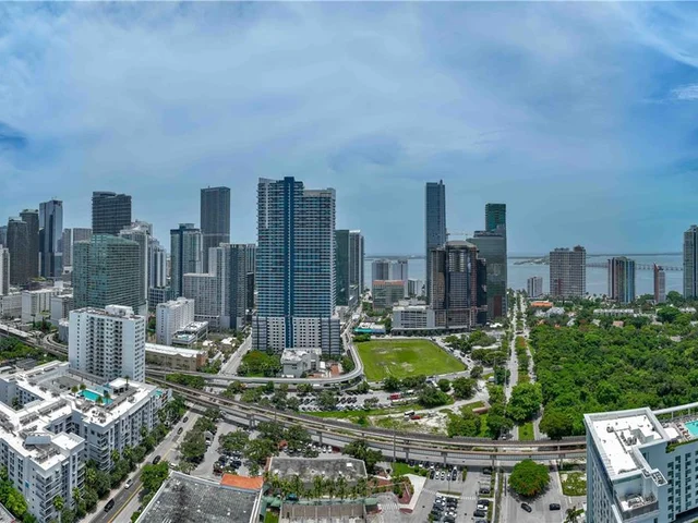 60 SW 13th St # 3000, Miami FL 33130