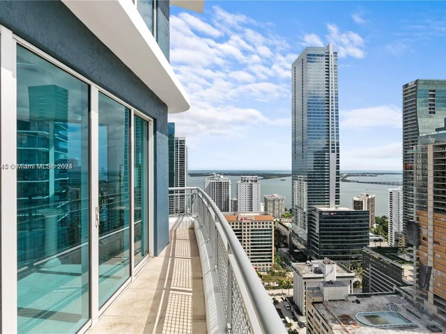 60 SW 13th St # 3000, Miami FL 33130