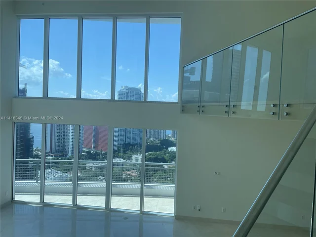 60 SW 13th St # 3000, Miami FL 33130