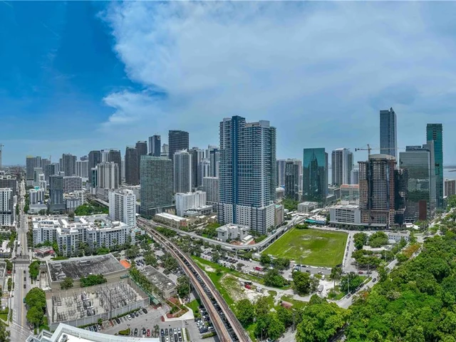 60 SW 13th St # 3000, Miami FL 33130