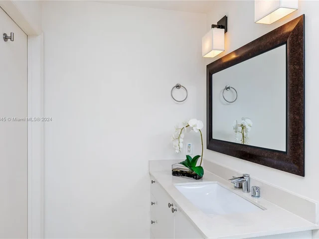 60 SW 13th St # 3000, Miami FL 33130