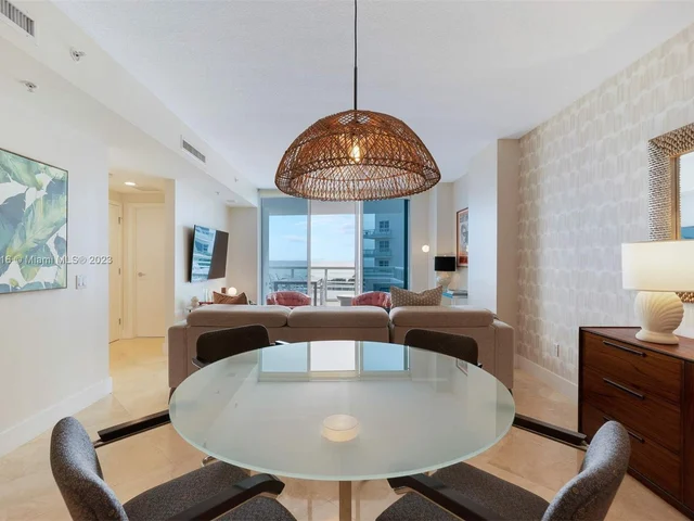 3801 Collins Ave # 503, Miami Beach FL 33140