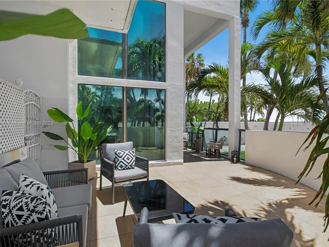 6345 Collins Ave, Miami Beach FL 33141