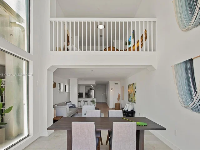 6345 Collins Ave, Miami Beach FL 33141