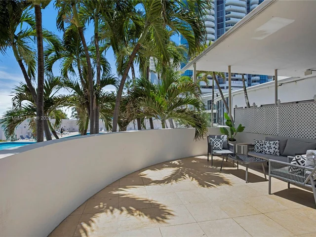 6345 Collins Ave, Miami Beach FL 33141