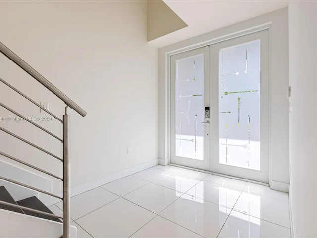 6324 NW 104th Path # 6324, Doral FL 33178