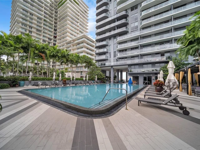 121 NE 34th St # 915, Miami FL 33137