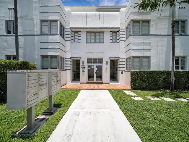 1600 Euclid Avenue # 211, Miami Beach FL 33139