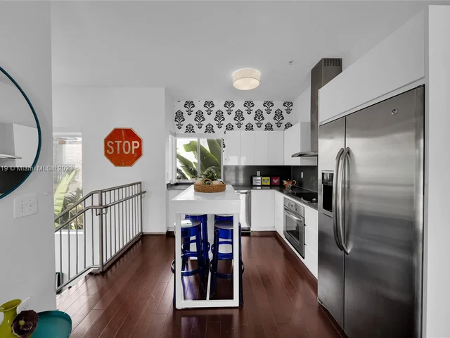 1600 Euclid Avenue # 211, Miami Beach FL 33139