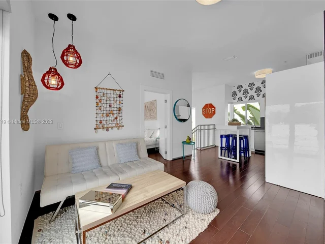 1600 Euclid Avenue # 211, Miami Beach FL 33139