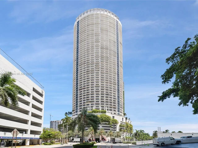 1750 N Bayshore Drive # 3208, Miami FL 33132