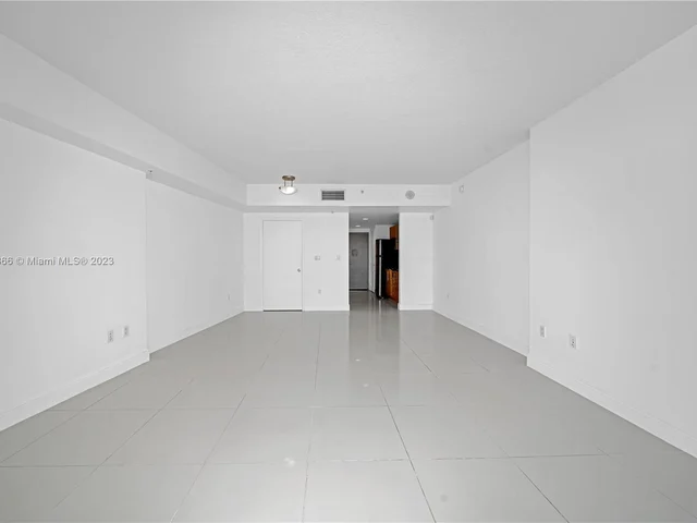 1750 N Bayshore Drive # 3208, Miami FL 33132