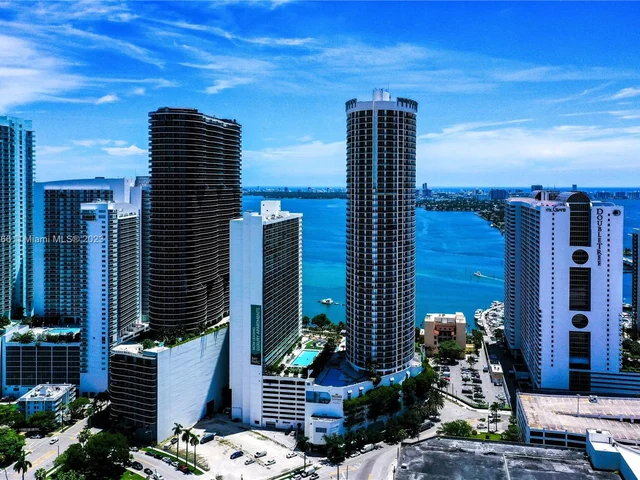 1750 N Bayshore Drive # 3208, Miami FL 33132