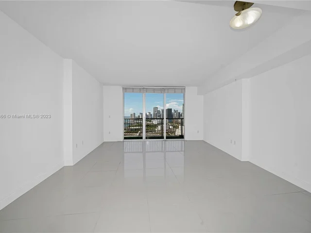 1750 N Bayshore Drive # 3208, Miami FL 33132