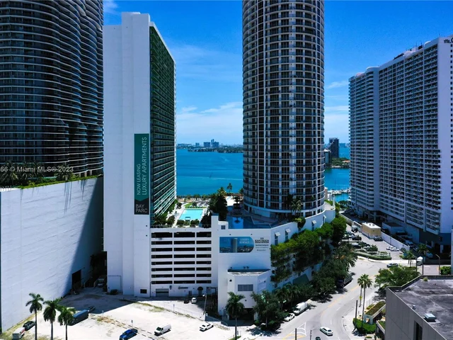 1750 N Bayshore Drive # 3208, Miami FL 33132