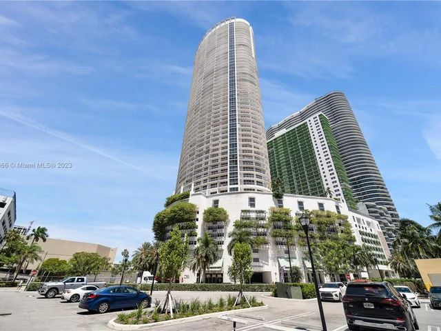 1750 N Bayshore Drive # 3208, Miami FL 33132