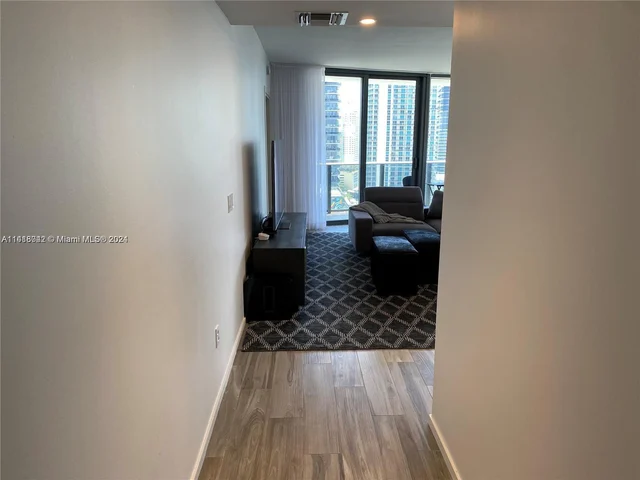 801 S Miami Ave # 2501, Miami FL 33130