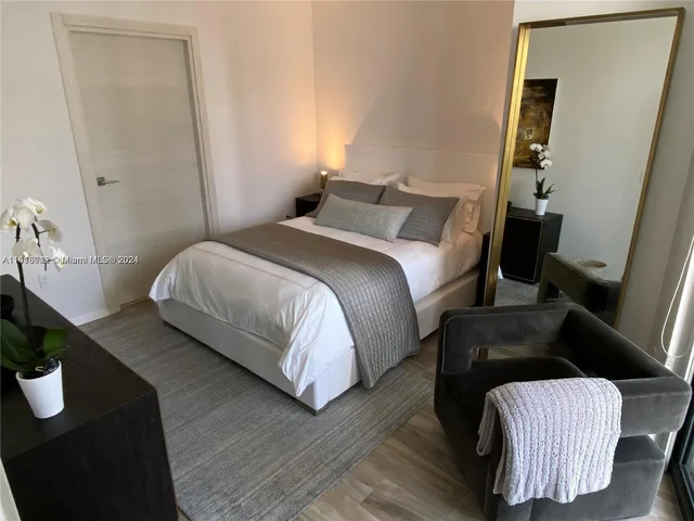 801 S Miami Ave # 2501, Miami FL 33130