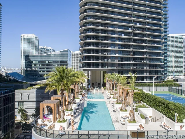 801 S Miami Ave # 2501, Miami FL 33130