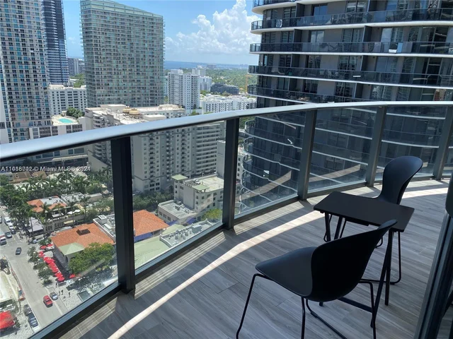 801 S Miami Ave # 2501, Miami FL 33130