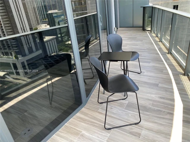 801 S Miami Ave # 2501, Miami FL 33130