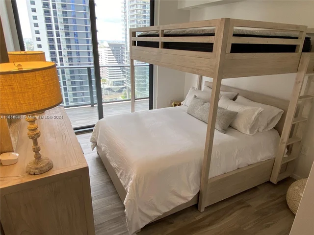 801 S Miami Ave # 2501, Miami FL 33130