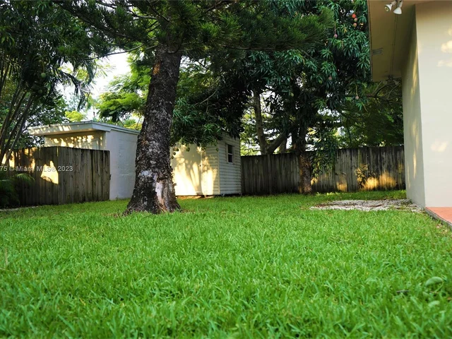 1541 Plunkett St # 1541, Hollywood FL 33020