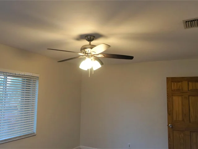 1541 Plunkett St # 1541, Hollywood FL 33020