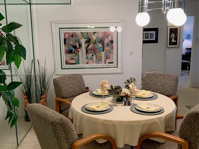 1200 Saint Charles Pl # 317, Pembroke Pines FL 33026