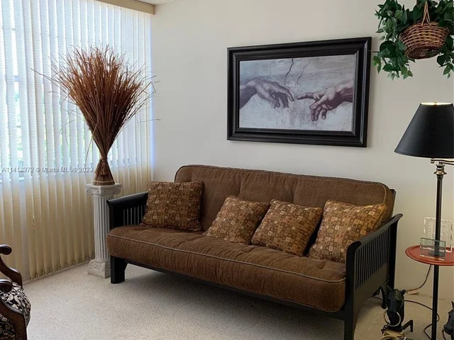 1200 Saint Charles Pl # 317, Pembroke Pines FL 33026