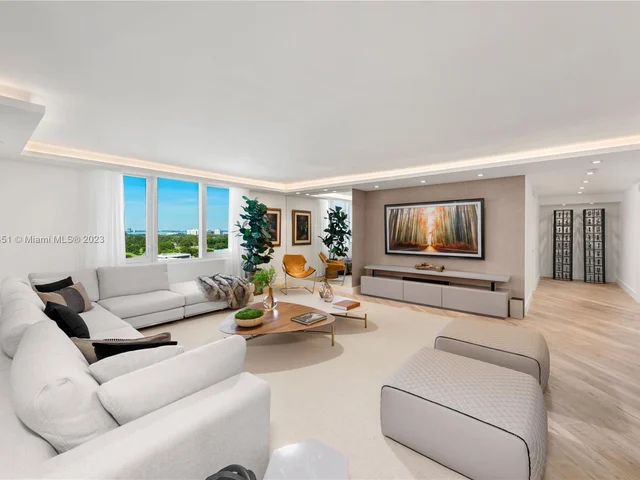 2301 Collins Ave # 1432, Miami Beach FL 33139