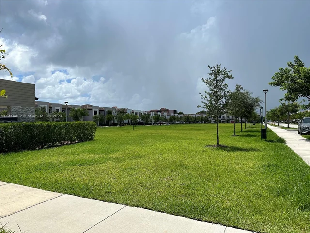 20645 NE 2nd Ct, Miami FL 33179